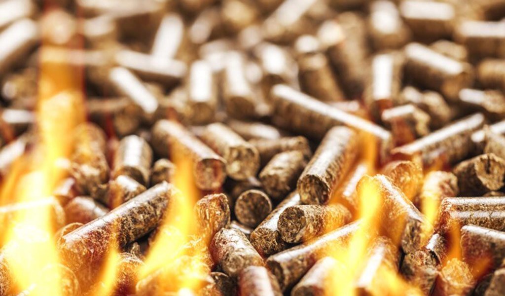 Stufa a pellet per acqua calda sanitaria: come funziona e i vantaggi