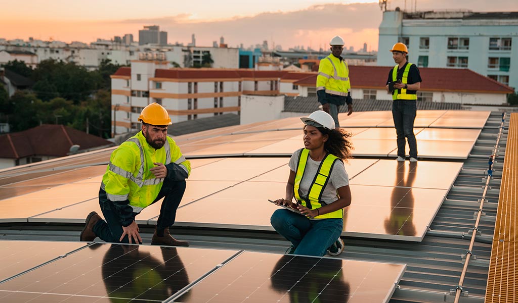 Guida Pratica all’Energia Solare: Come Iniziare il Tuo Viaggio verso la Sostenibilità Energetica