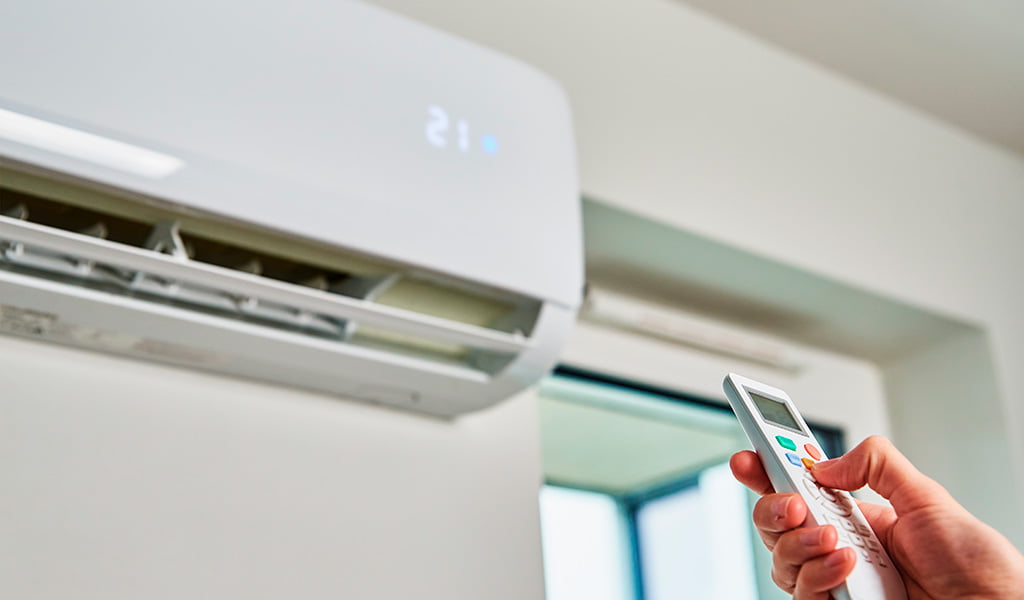 Perché Scegliere un Climatizzatore a Tecnologia Inverter DTF Italia?